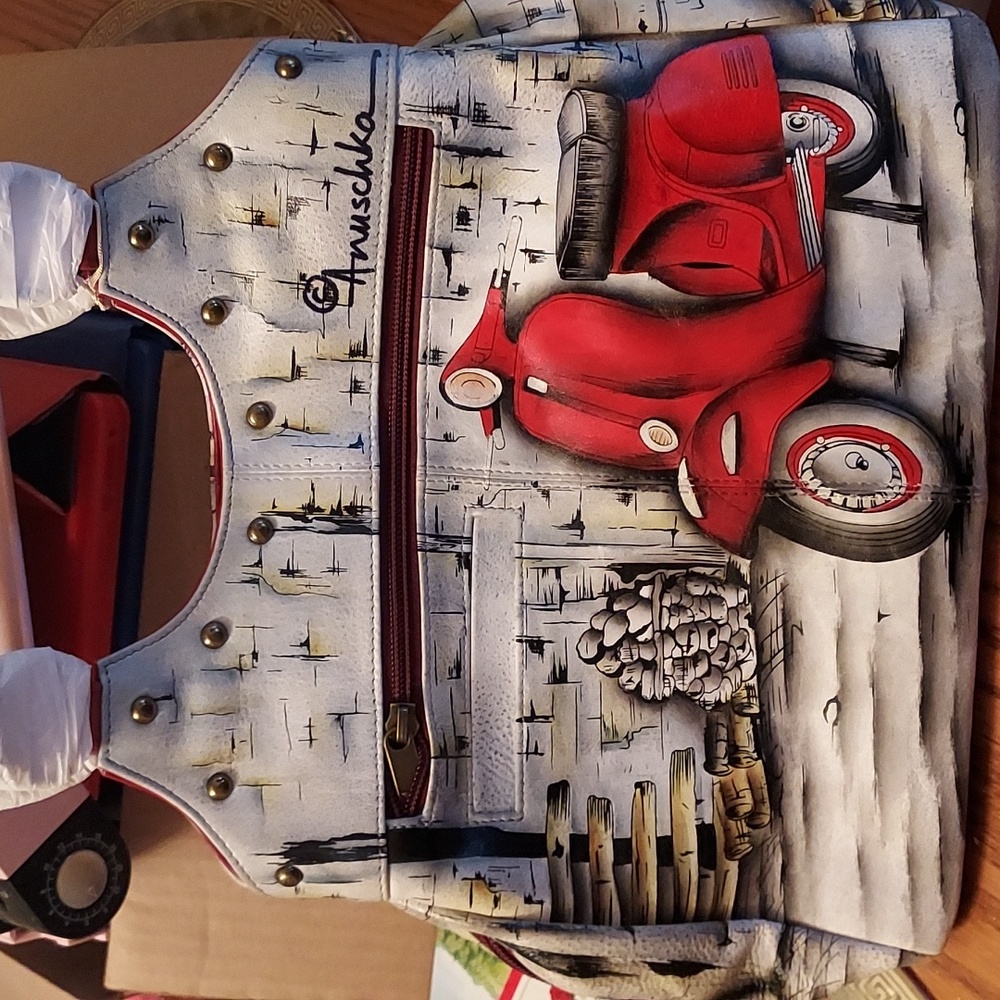 Anushka moped chick bag & wallet